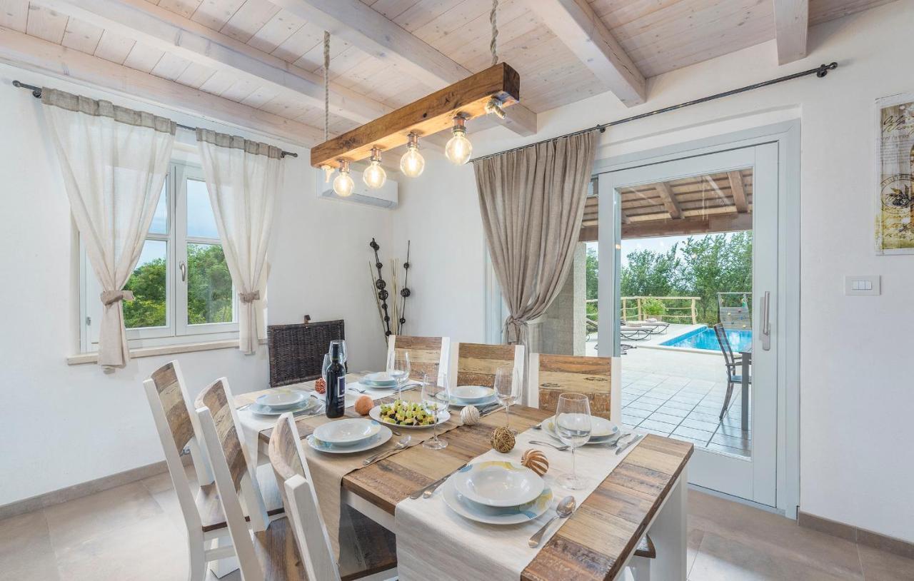 Villa-Osmium Smoljanci Bagian luar foto